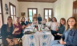 “Kulağınıza Küpe Olsun Frida Atölyesi”