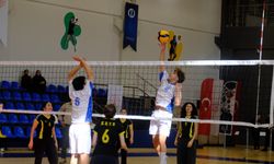 Anadolu Üniversitesi'nde 'engelsiz' voleybol maçı