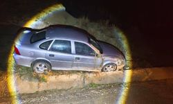 Bilecik’te otomobil yoldan çıktı: 2 yaralı