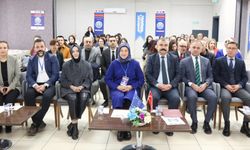 Genç kadınlar dijital dünyada güçleniyor