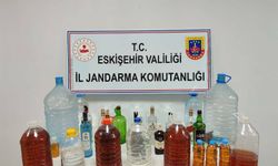 Satışa hazırlanan 78 litre kaçak alkol içki ele geçirildi