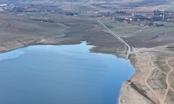 Keskin Barajı'nın 2 yıl süreyle çekilen görüntüleri kuraklığı gözler önüne serdi