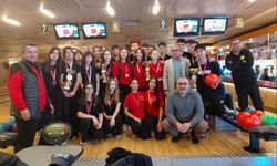 Eskişehir'de 'Okul Sporları Bowling Müsabakaları' tamamlandı