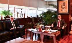 Vali Aksoy’dan Başkan Ataç’a Veda Ziyareti