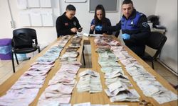 Dilencinin üzerinden 30 bin TL ve tren biletleri çıktı