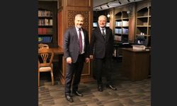 Anadolu Üniversitesi Rektörü Adıgüzel  Rekabet Kurumu Başkanı Birol Küle ile bir araya geldi
