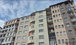 Baz istasyonuna bakım yaparken çatıdan düşen işçi öldü