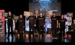 6 Şubat’ın Sessiz Çığlığı Odunpazarı’nda Yankılandı