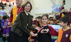 Minik Yürekler Sahaya İndi Sporun Coşkusu Zirveye Taştı