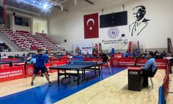 Masa tenisinin kalbi Eskişehir'de attı