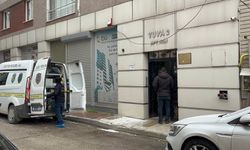 Karısını boğduktan sonra 7'nci kattan atladı