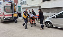 Evinde düşerek yaralanan yaşlı kadın dakikalarca yardım bekledi