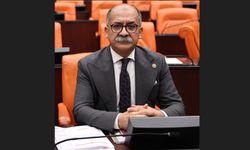 “Sağlık alanını özelleştirerek sağlık yatırımı yapacağız demek aldatmacadır”