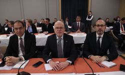 Eskişehir İl Sağlık Müdürü Bildirici İstanbul'da toplantıya katıldı