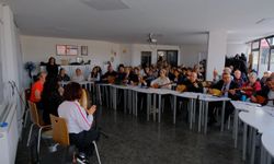 Kıdemli Vatandaşlar Türkülerde Buluştu