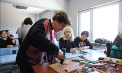 Kadınlar Evde Tamirin Ustası Oldu