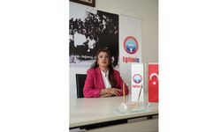 “İstiklal Marşı Başka Bir Dilde Okunamaz”