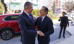 “Aramızda Yılların Dostluğu Var”