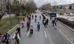 Arabasız Pazar Bu Hafta Sonu Yine Sokakları Canlandıracak