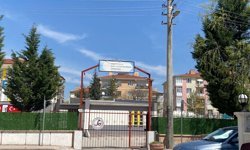 Okul çevresindeki ‘şüpheli’ ekipleri harekete geçirdi