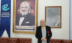 Müjdat Gezen Eskişehir’de Adının Verildiği Sahneyi Ziyaret Etti