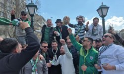 Bursaspor taraftarı Eskişehir'i hareketlendirdi