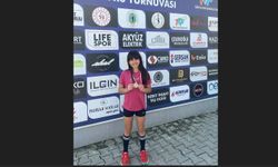 Eskişehirli tenisçi Zonguldak’ta şampiyon oldu