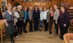 Mihalgazili Kadınlar Başkan Ünlüce İle Buluştu