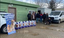 OEDAŞ’tan Barınağa 300 Kg Mama Bağışı