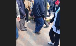 Düşerek yaralanan adama sağlık ekipleri müdahale etti