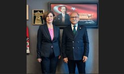 Ne Yaparsanız Yapın; Başkanımızın Yanındayız