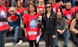 Eğitim İş'ten Okullardaki Şiddete Karşı Sessiz Oturma Eylemi