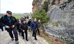 Vali Yılmaz tarihi mirası yerinde inceledi