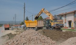 Yollar Genişliyor Sürücülerin Yüzü Gülüyor