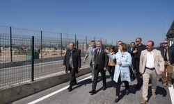 Vali Yılmaz Ve Başkan Ünlüce Hayvan Bakımevini Ziyaret Etti