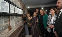 “Efsanelerle İpek” Sergisinin Üçüncü Durağı Afyonkarahisar Oldu