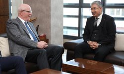 Vali Yılmaz’dan Başkan Kurt’a İadeiziyaret