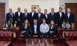 CHP'li Büyükşehir Belediye Başkanlarından Özel'e Destek
