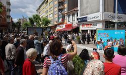 Eskişehir’de Bayram Öncesi Çifte Şenlik