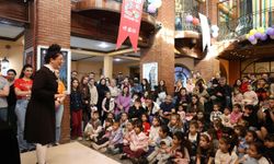 Çocuk Gençlik Ve Kukla Tiyatroları Festivali Coşkusu Sürüyor