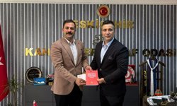 Oda Başkanlarına Özgür Özel'in Mektubunu Verdi