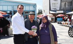 Başkan Karabacak Annelerin Gününü Kutladı
