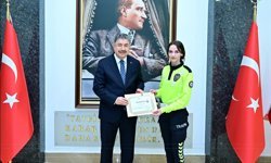 Vali Yılmaz'dan Trafik Personeline Başarı Belgesi