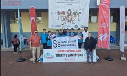 Sami Sipahi Ortaokulu Atletizmde Türkiye Şampiyonu