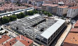 Kurtuluş Kapalı Pazar Yeri’nde Çalışmalar Hızla Sürüyor