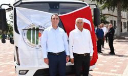 Beylikova Belediyesine Hibe Edilen Çöp Aracı Hizmete Alındı