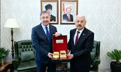 Adnan Karamanlı ve Yönetiminden Vali Yılmaz'a Ziyaret