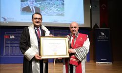 Fatih Dönmez’e Fahri Doktora