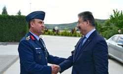 Vali Yılmaz Türk Hava Kuvvetleri'nin kuruluş yıl dönümünü kutladı