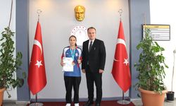 Gümüş Madalyalı Sporcudan Murat Sertsöz'e Ziyaret